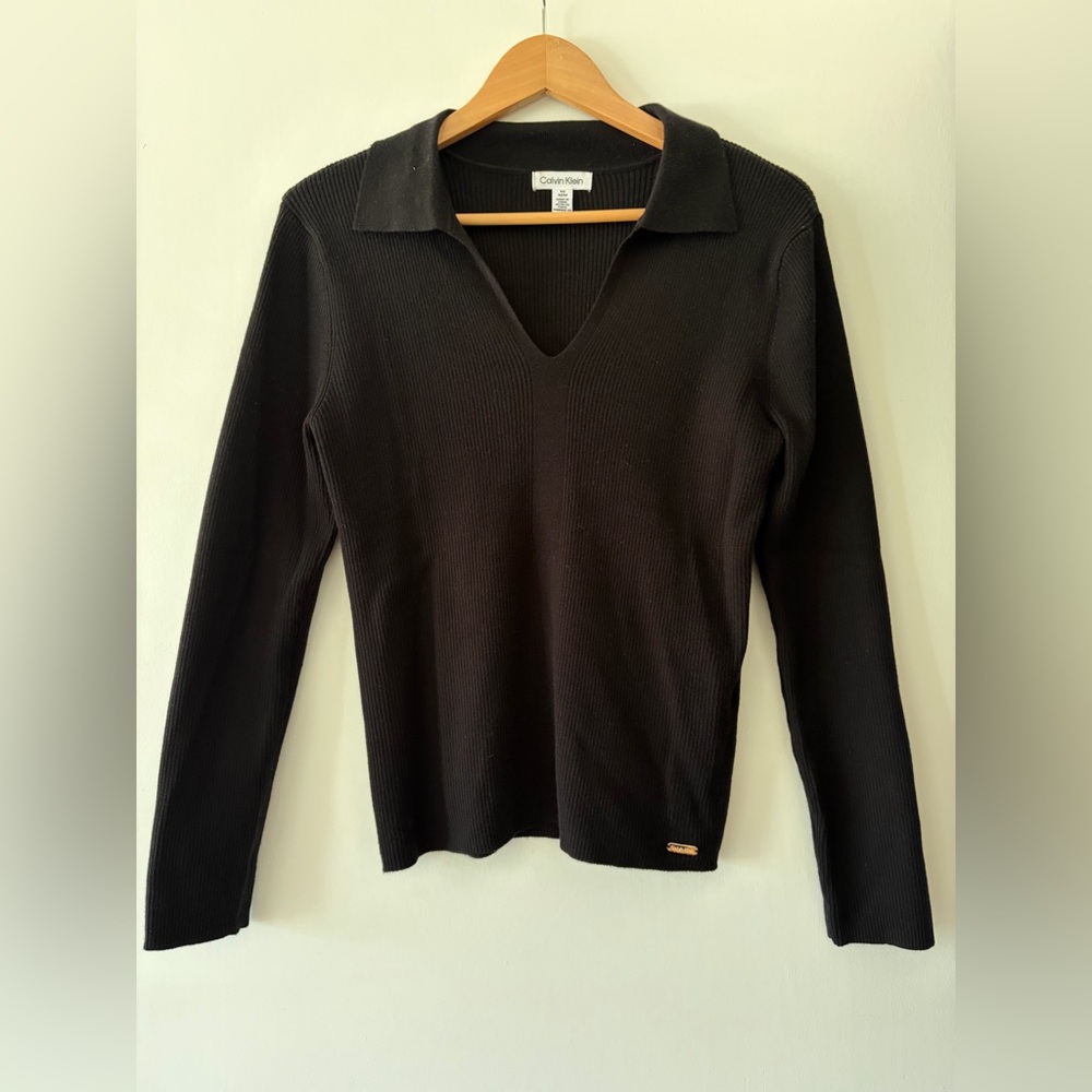 Calvin Klein Women’s Long Sleeve Sweater